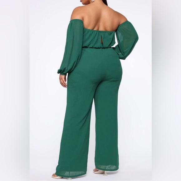 Fashion Nova Women Off-Shoulder Green CHiffon Jumpsuit XL NWOT - Picture 3 of 13